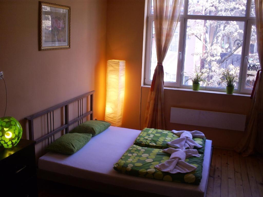 Elegance On A Budget - Rooms For Rent In Sofia Center חדר תמונה