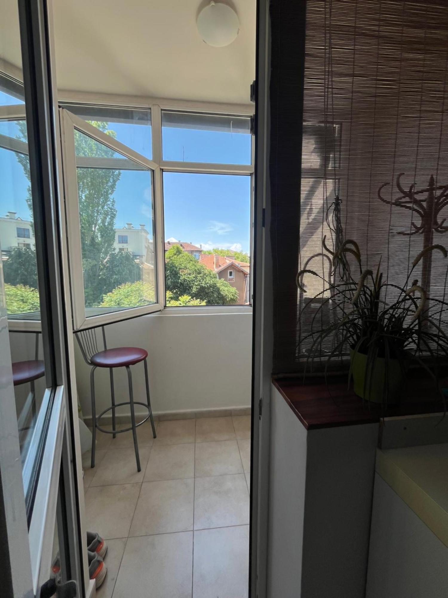 Elegance On A Budget - Rooms For Rent In Sofia Center מראה חיצוני תמונה