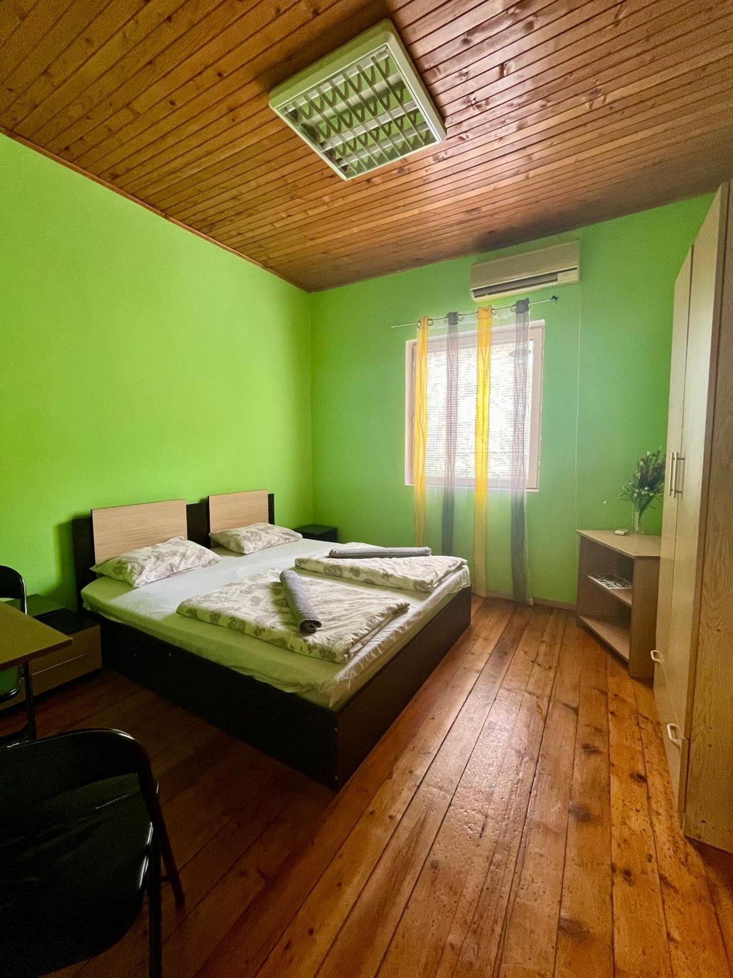 Elegance On A Budget - Rooms For Rent In Sofia Center מראה חיצוני תמונה