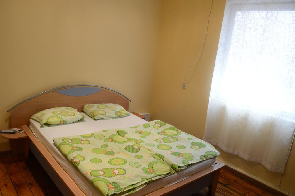 Elegance On A Budget - Rooms For Rent In Sofia Center מראה חיצוני תמונה