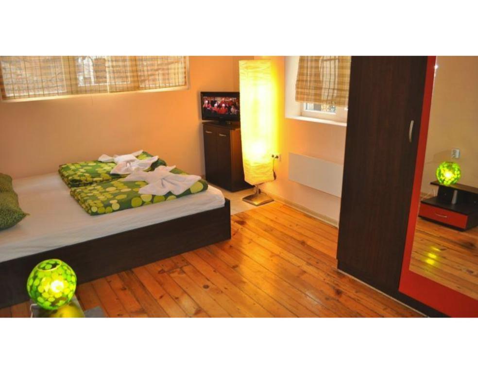 Elegance On A Budget - Rooms For Rent In Sofia Center מראה חיצוני תמונה