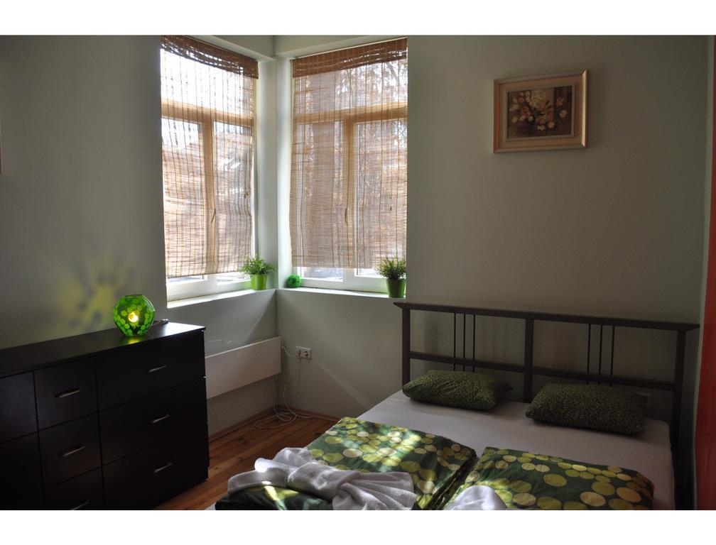 Elegance On A Budget - Rooms For Rent In Sofia Center מראה חיצוני תמונה